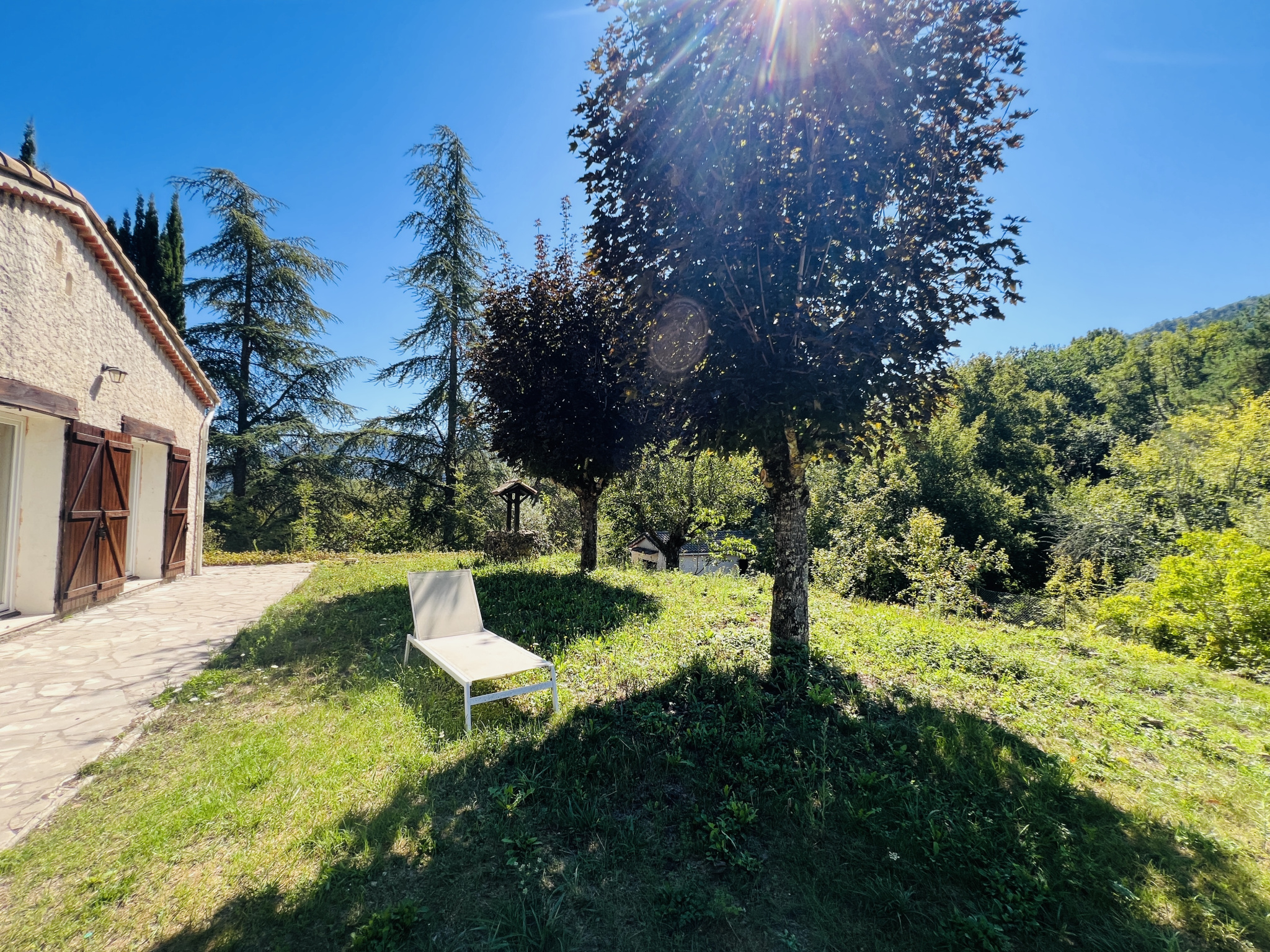 Maison familiale au calme, sans travaux